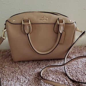 Tan purse